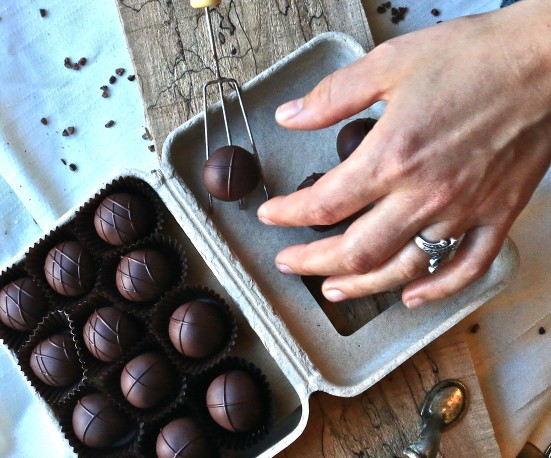 chocolate box packaging sustainable packaging industries chocolates boxes packaging